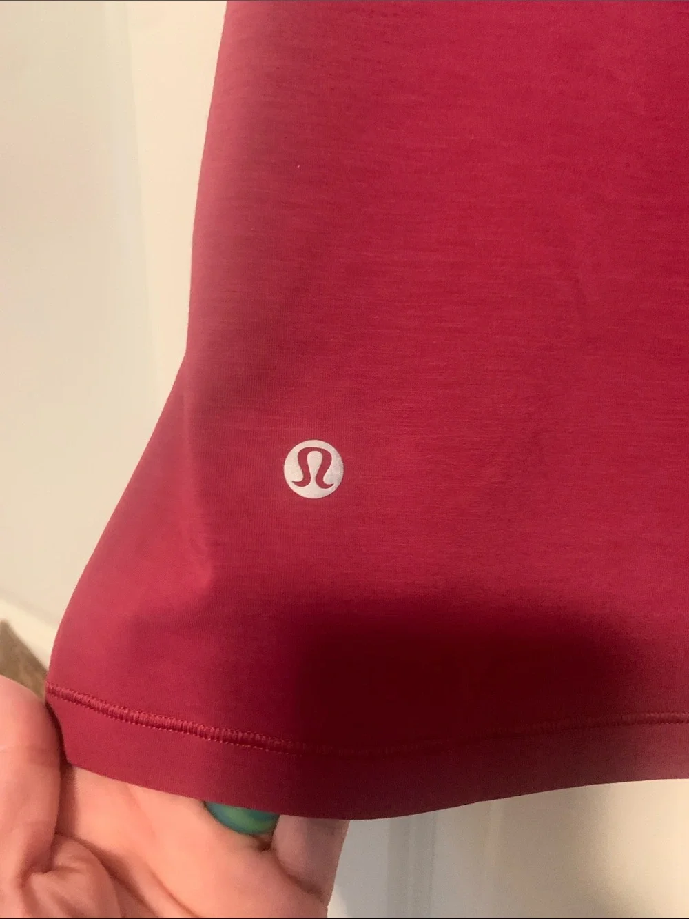 lululemon athletica Magenta Smoke muscle tank  Sz 8, Good Condition
